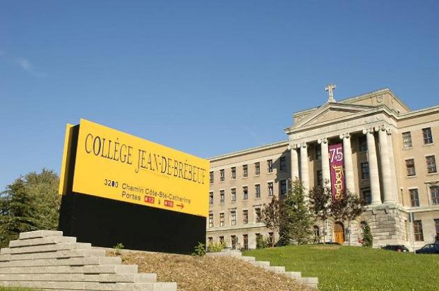 Photo of Jean-De-Brébeuf College, credit Louis-Étienne Doré